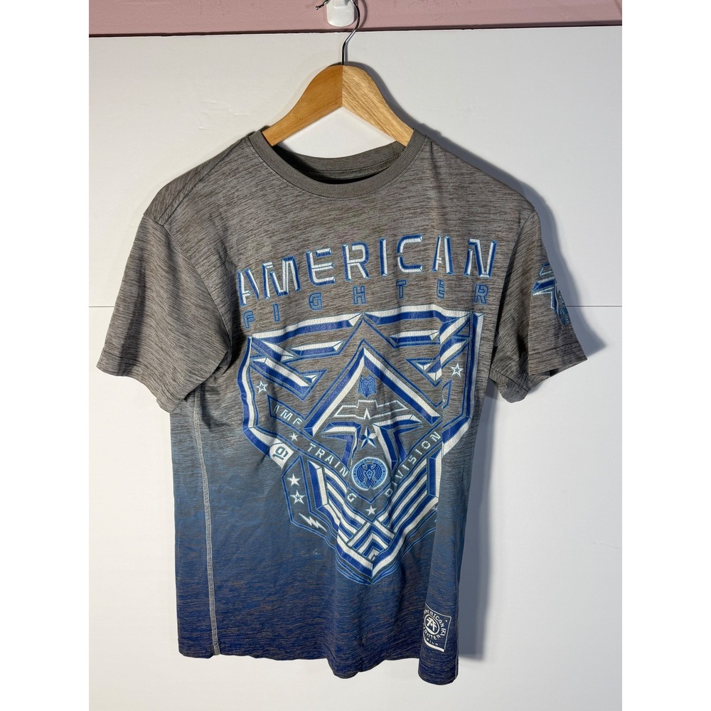 American Fighter Mens Small Grey Blue Ombre Graphic T-Shirt Train Division Tee